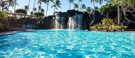Ocean Tower by Hilton Grand Vacations_1.jpg