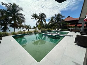 Casa de Wilson - 5 Bedroom Beachfront Villa (3922)