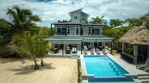 Conmigo Villas North - Beachfront 3 Bedroom Condo w/ Pool (4087)