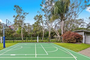 Sport court