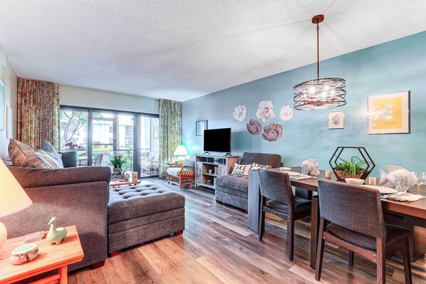 Fort Pierce Vacation Rental | 2BR | 2BA | Step-Free Entry | 1,000 Sq Ft
