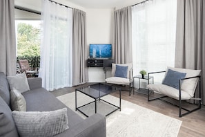 Livingroom + Apple TV
