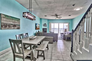 Open Dining/Living Area