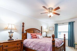 Escape to comfort in our cozy bedroom—where restful nights and sweet dreams await 🛏️🌟 #DreamyRetreat #CozyComfort #RestEasy