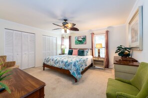 Rest easy in the comfort of a queen-size bedroom, your perfect retreat after a day of adventure 🛏️🌿 #CozyComfort #SweetDreams #BedroomBlis