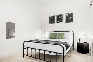 As you lie back on the queen bed, you are surrounded by elegant decor and a soothing color palette that calms the senses.