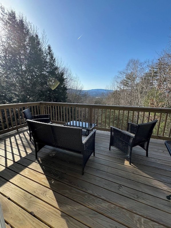 Top porch overlooking the mountains