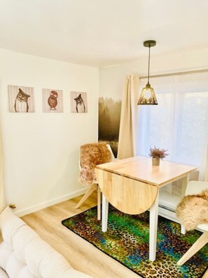 Imagine you’re reading your favorite book with a glass of wine in hand here.