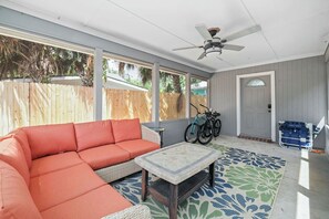 Screened-In Patio