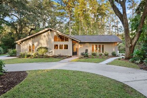 Exterior with large driveway