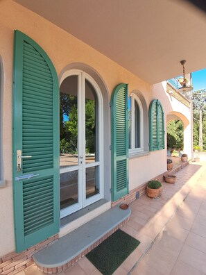 Exterior detail