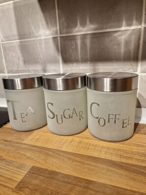 Bathroom amenities