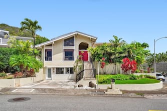 Large upgraded home with space for large extended families