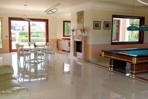 Game room