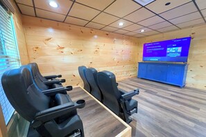 Shepherd's Rest's game/theater room