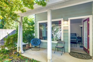 Private Patio | Shared Courtyard