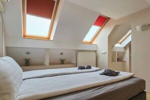 Bedroom (2)