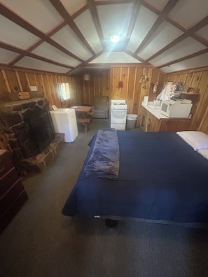 Cabin 7 Bed