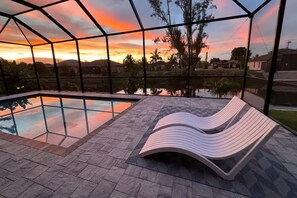 Perfect Sunset, Pool, and Wildlife Views—Serenity Awaits