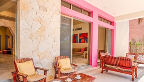 Outdoor Sitting Area