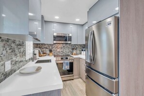 Our well appointed kitchen features all brand new appliances
