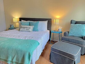 As you lie back on the queen bed, you are surrounded by elegant decor and a soothing color palette that calms the senses.