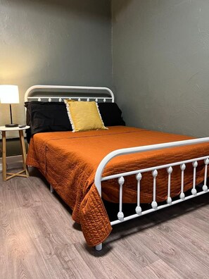 As you lie back on the queen bed, you are surrounded by elegant decor and a soothing color palette that calms the senses.