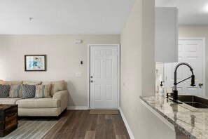 3-web-or-mls-4030-dancing-cloud-ct-342