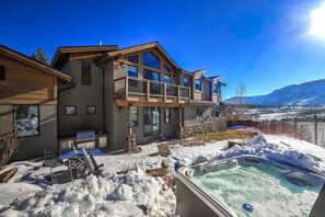 Backyard in Winter - firepit closed down