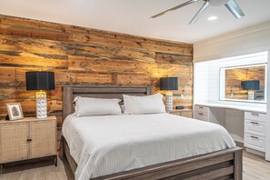 Master Bedroom 1 with King Size Bed