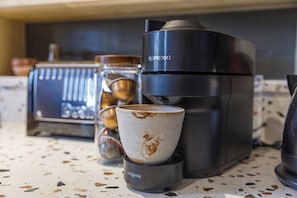 Kaffe och/eller kaffebryggare