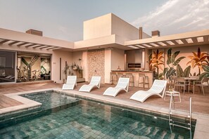 Rooftop pool