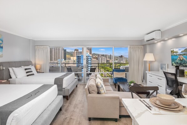 An overview of your beautiful studio condo with 2 queen-size beds.