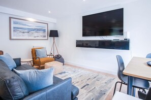 The Cottage - 2 Bedroom Cottage - Tenby (23671)