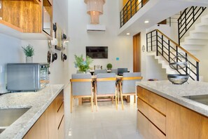 Frist floor