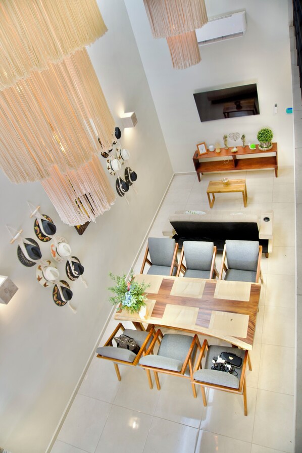 Dinning room
