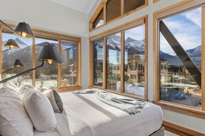 Wake up in luxury to panoramic mountain views