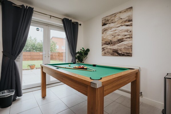 Pool table - For your relaxation