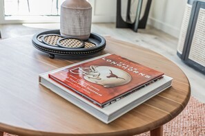 Longhorn themed decor