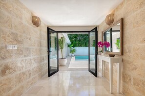 entry hall
