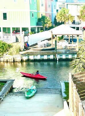 Boat launch for kayaks and paddle boards