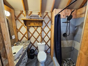 Ursa Bathroom