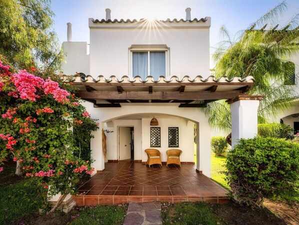 Cozy patio facing the street (gated with no traffic)