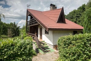 Holiday Home Exterior [summer]