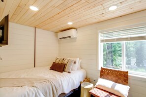 Studio | Smart TV | Free WiFi | A/C & Heating