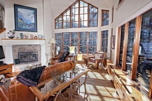 Beaver Creek Pines 4 Bedroom Residence Living Room