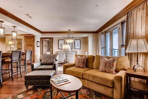 Park Hyatt 3 bedroom residence