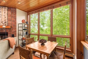 Woodrun V 4 Bedroom