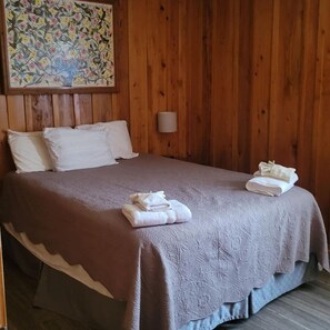 Queen size bed