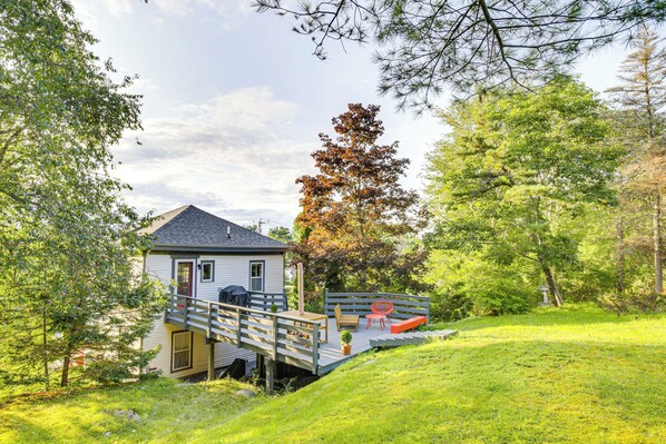 East Boothbay Vacation Rental | 2BR | 2BA | 1,216 Sq Ft | Stairs Required